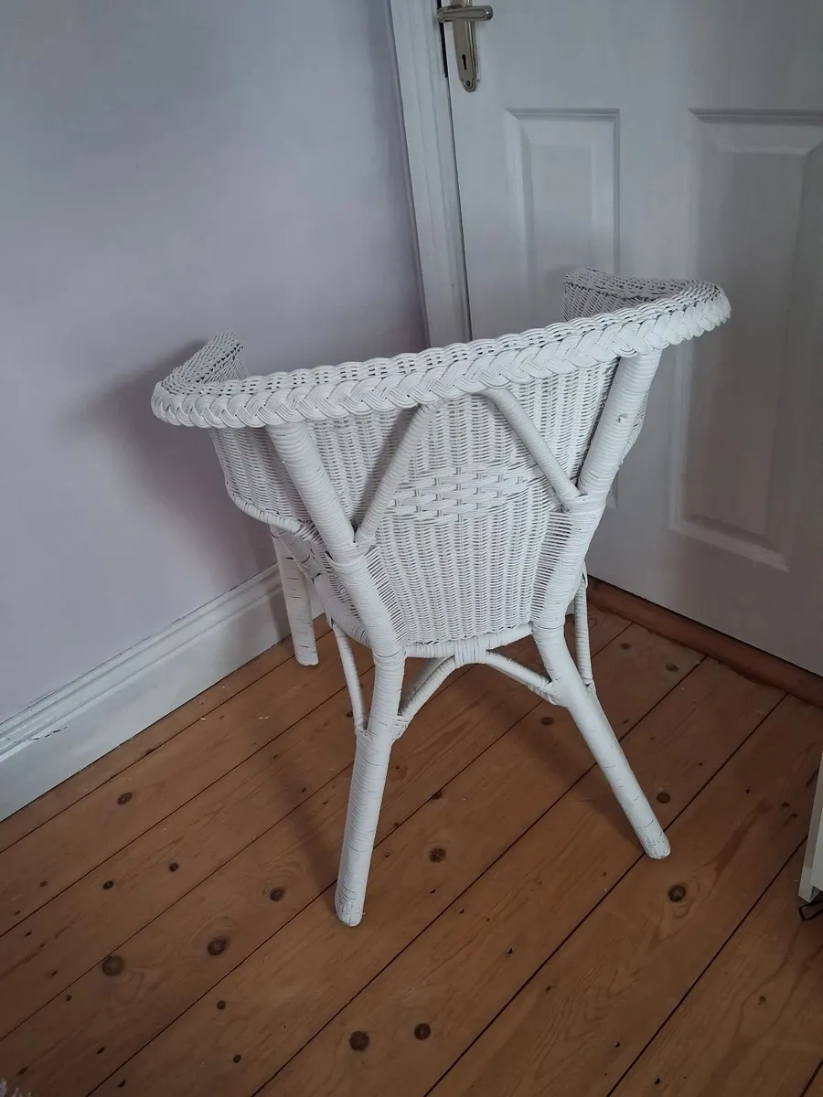 Wicker chair - Image 3