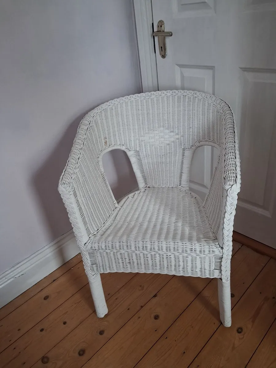 Wicker chair - Image 4