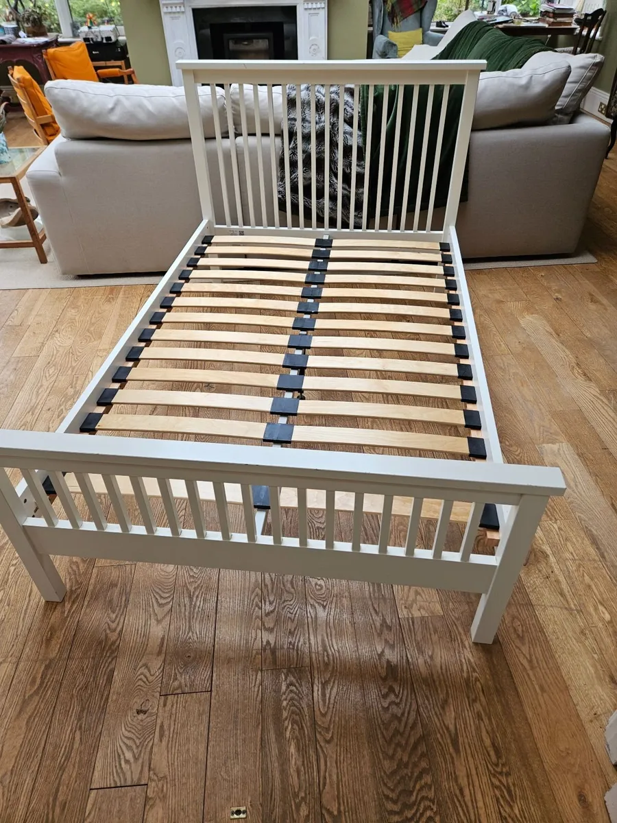 Large single bed - Image 2