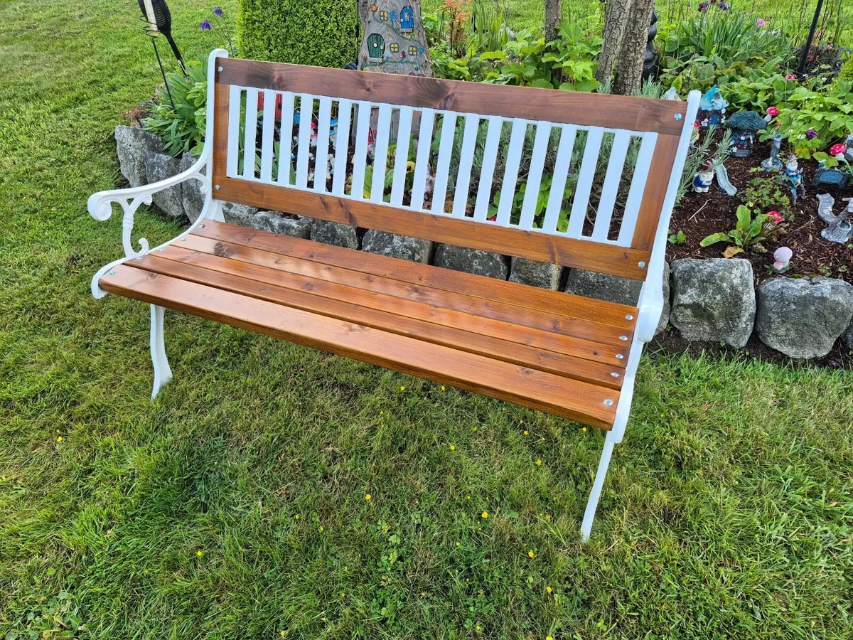 Cast iron Garden bench - Image 2