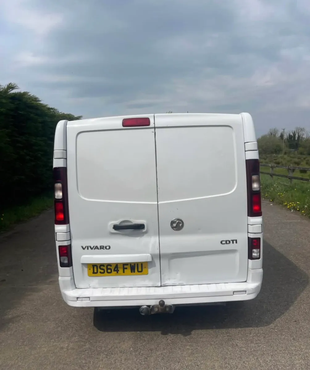 2015 Vauxhall vivaro - Image 3
