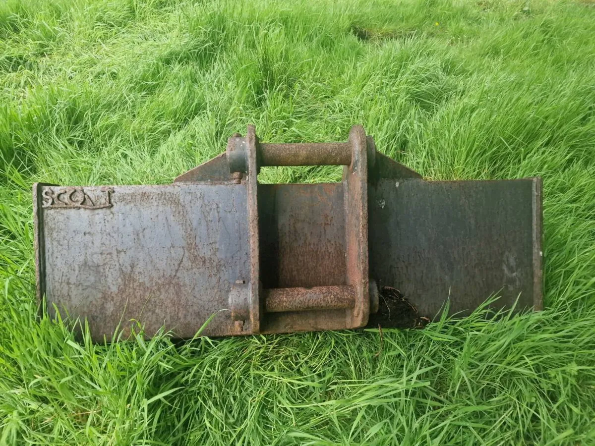 5ft Grading Bucket - Image 3