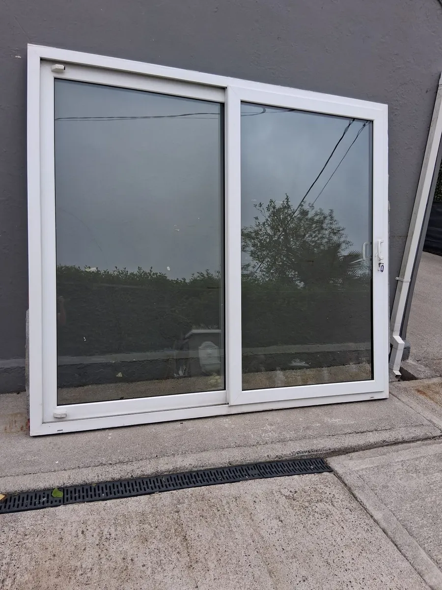 Pvc sliding door - Image 2