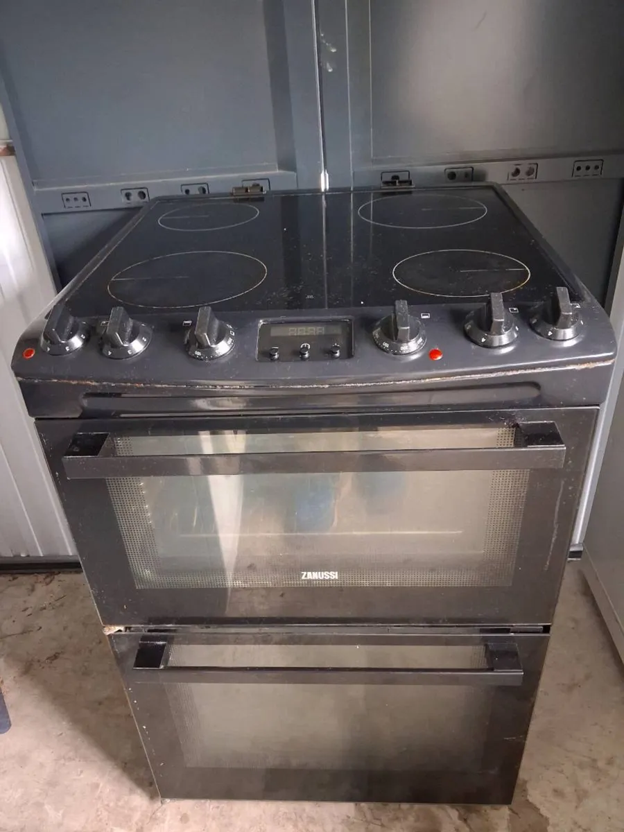 Cooker - Image 1