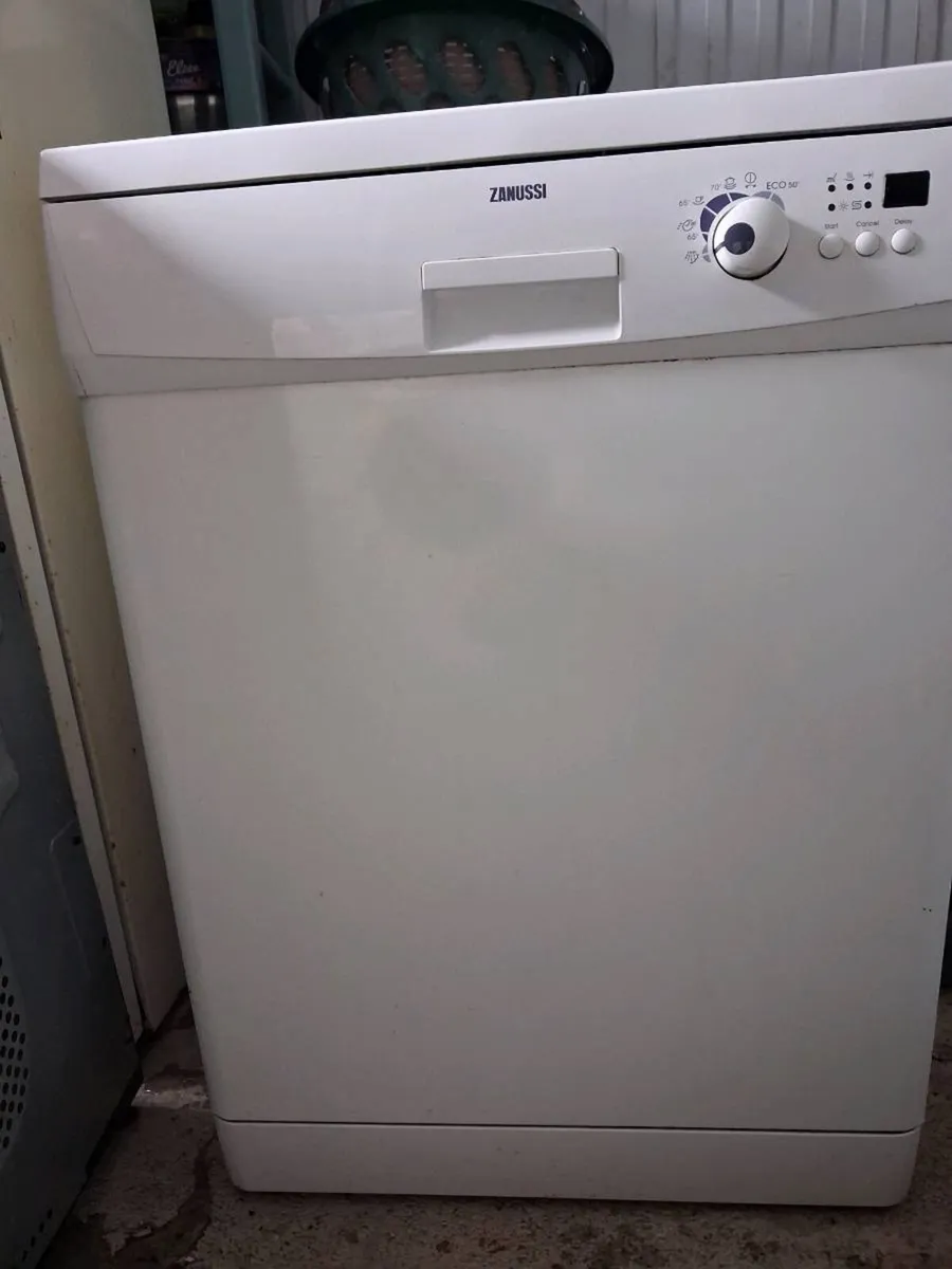 Dishwasher - Image 2