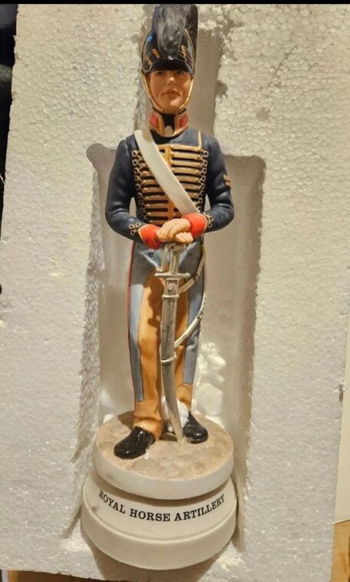 Coalport Royal Horse Artillery Figurine - Image 1