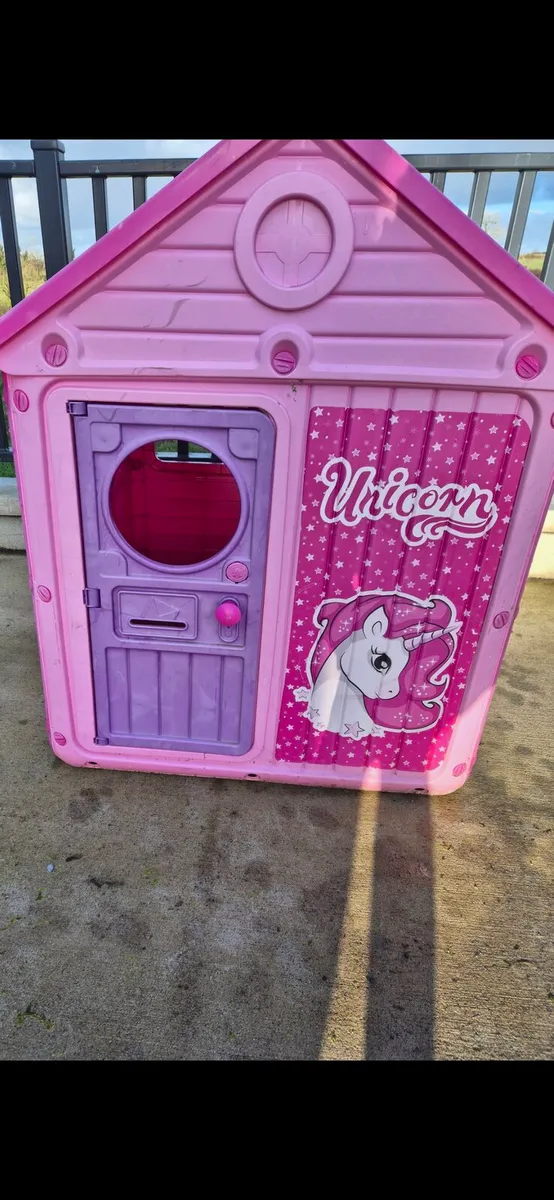Playhouse - Image 1