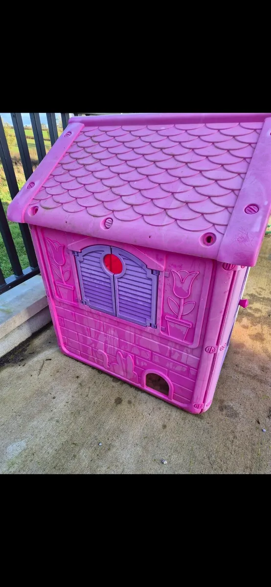 Playhouse - Image 2