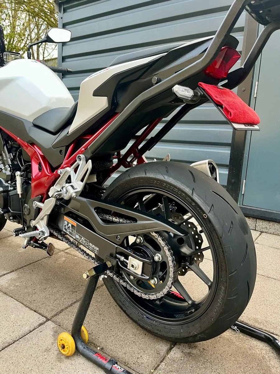 Honda Hornet 750 2024 - Image 3