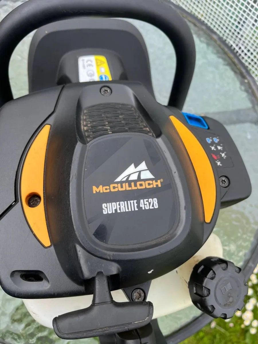 Hedge trimmer McCulloch - Image 2