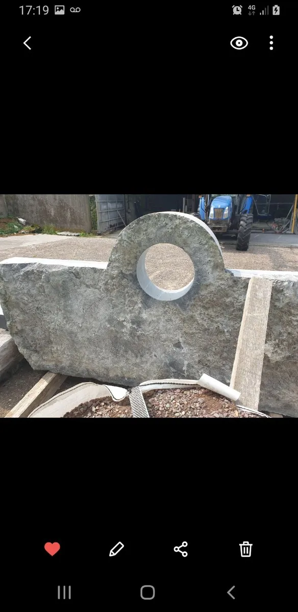 Kilkenny Entrance name stone - Image 2