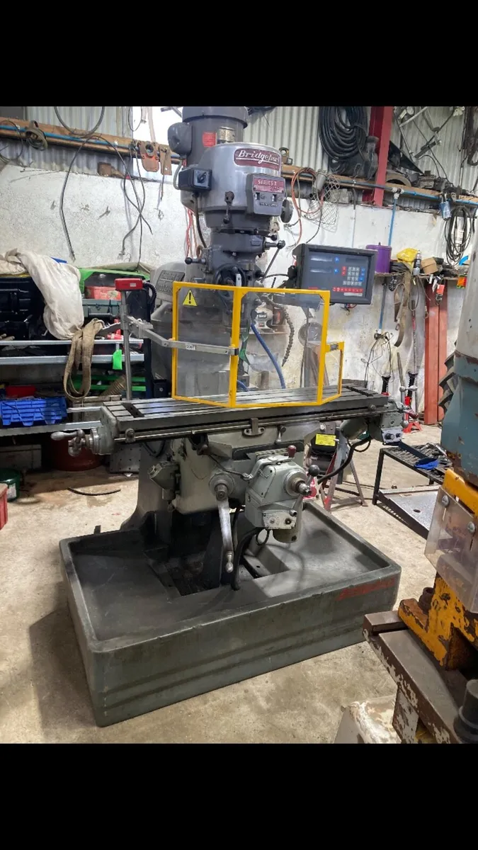 Bridgeport milling machine - Image 2