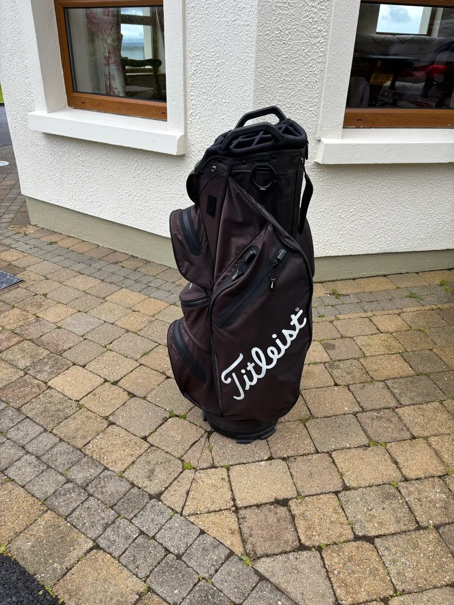 Titleist Sta Dry Waterproof Golf Bag - Image 2