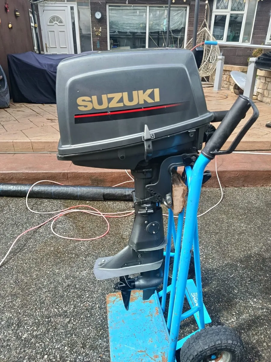 6HP Suzuki 2 Stroke Outboard Engine - Image 2
