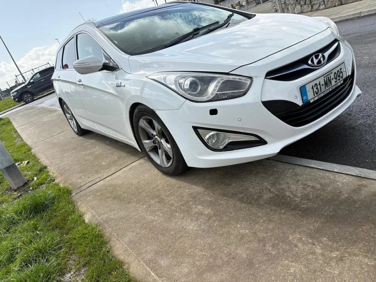 2013 Hyundai i40 - Image 2