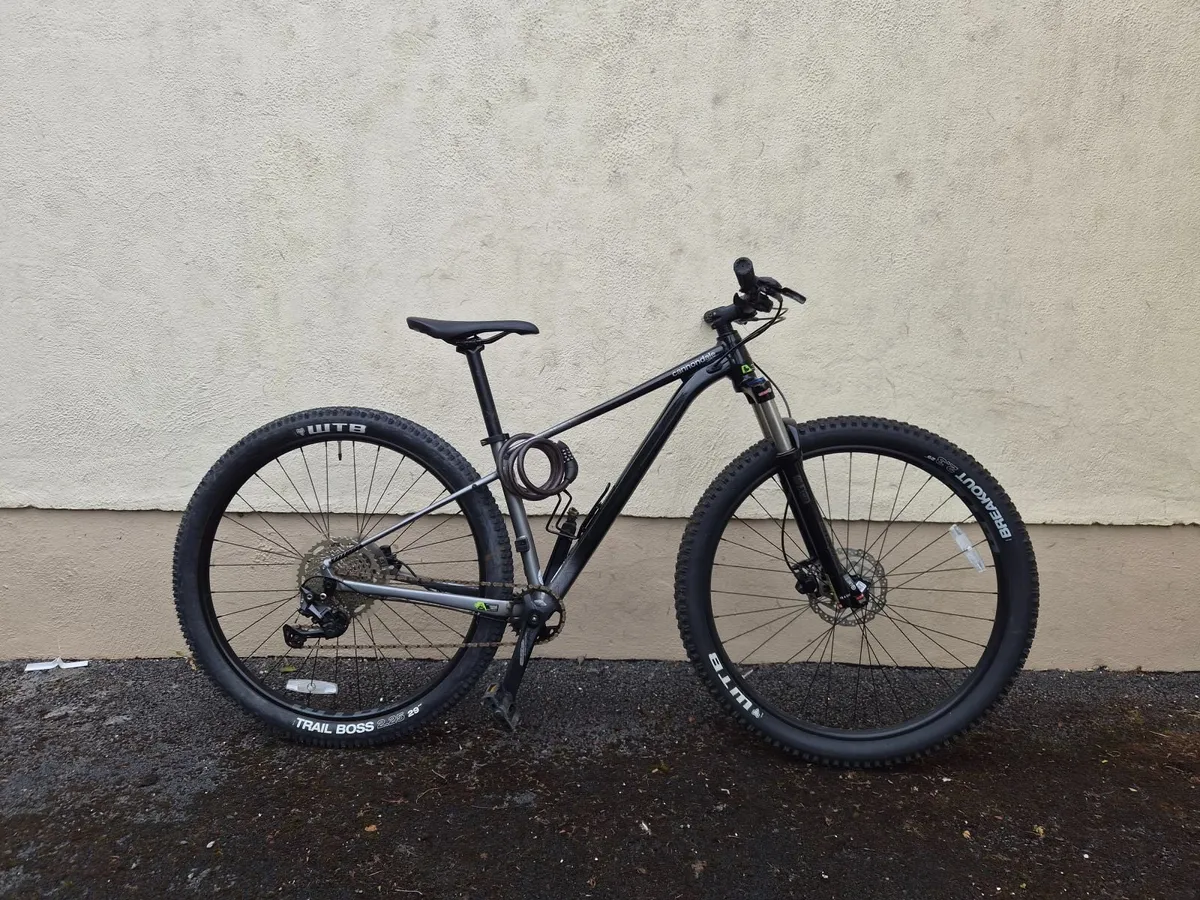 Cannondale SR Suntour XCR Bicycle - Image 1