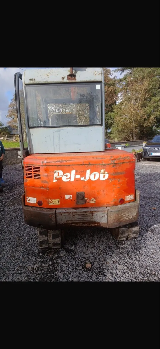 3 tonne pel-job (Volvo) mini digger - Image 2