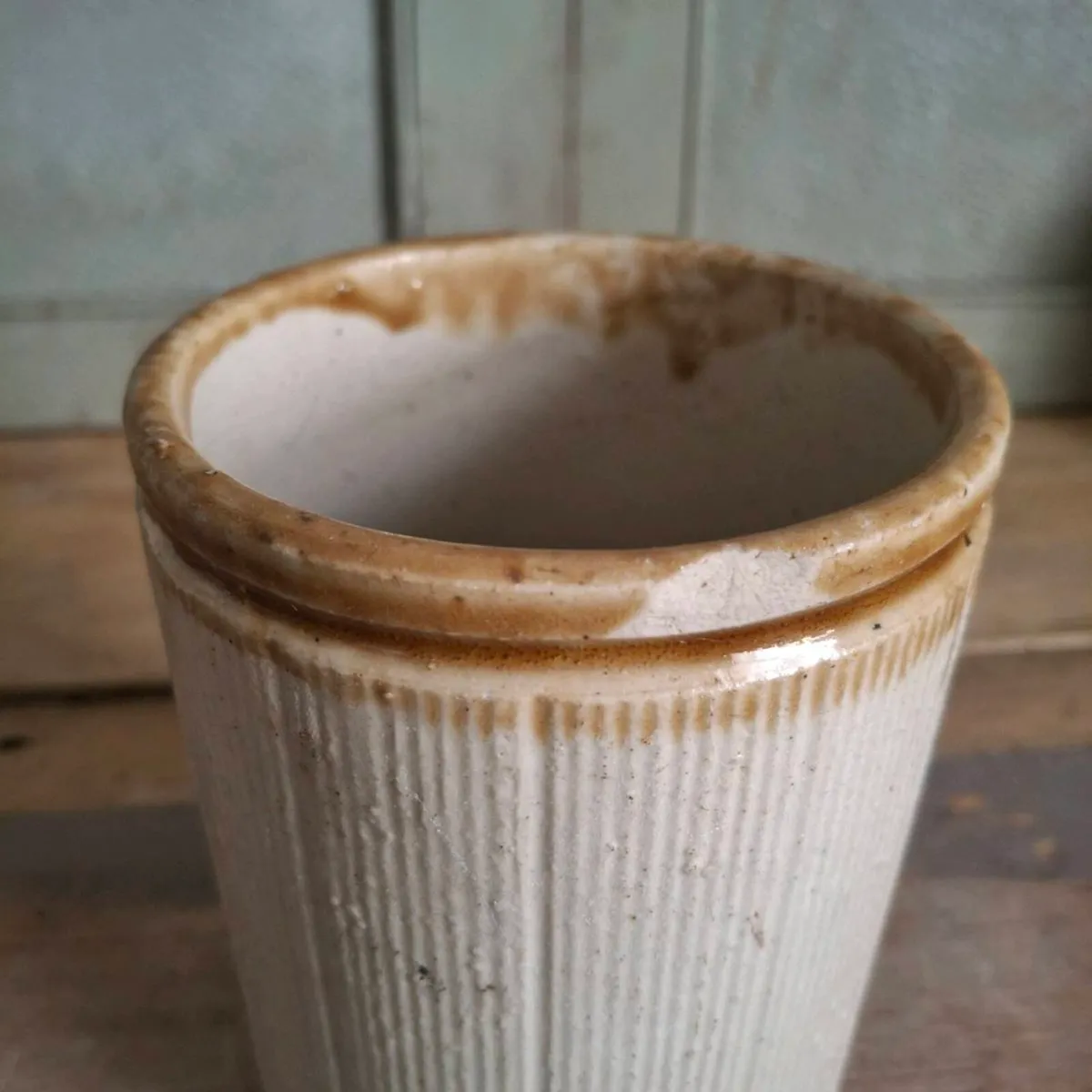 Saltglaze Marmalade Pot - Image 2
