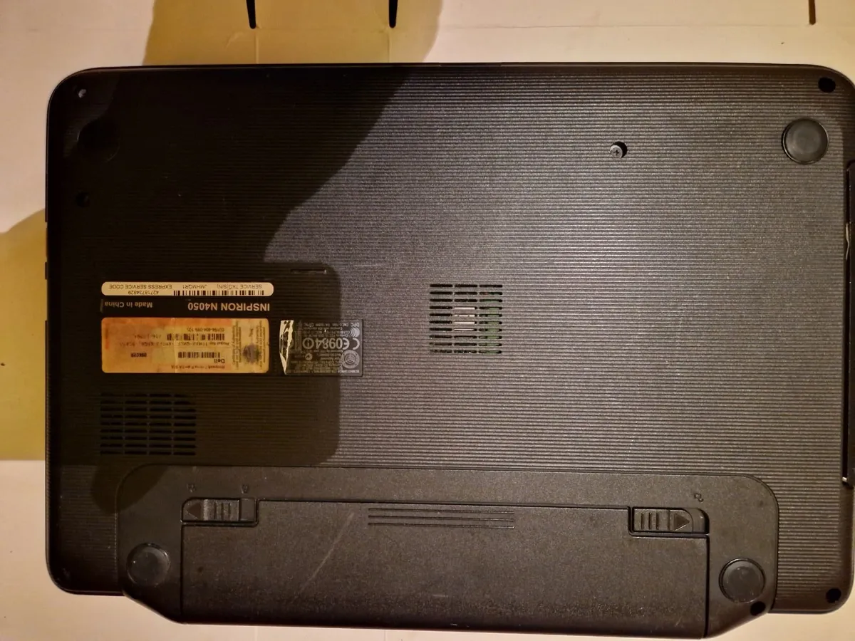 DELL Inspiron N4050 Laptop, i5-2450M 2.5GHz 4GB - Image 3