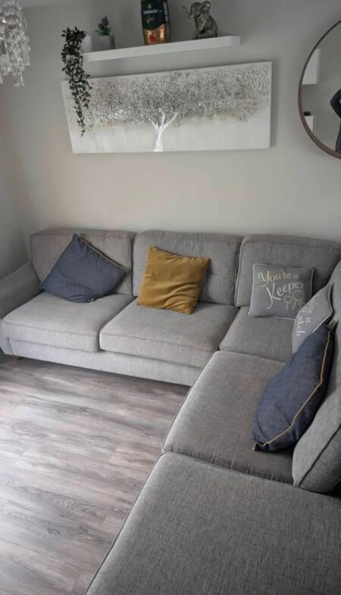 5 seater premium teakwood sofa - Image 3