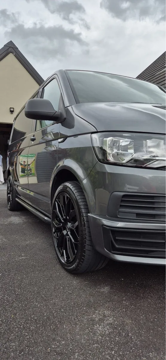 Vw transporter - Image 2