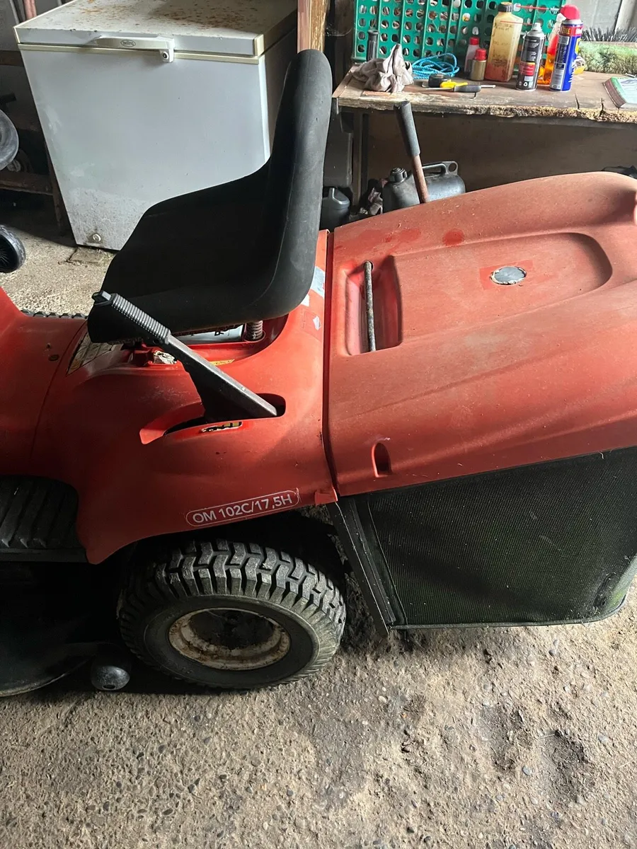 Ride on mower - Image 4