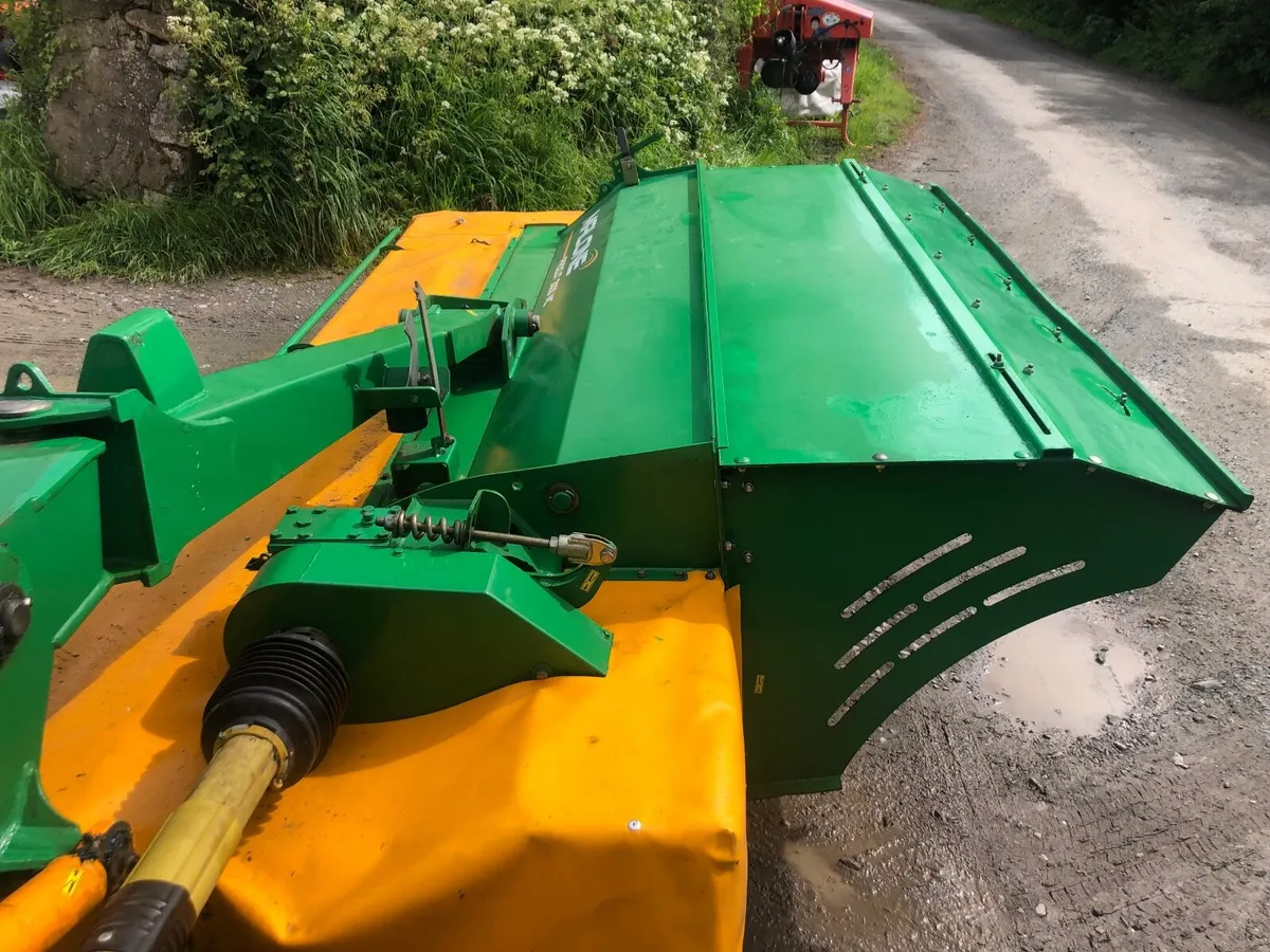 Malone 10 foot conditioner mower - Image 3