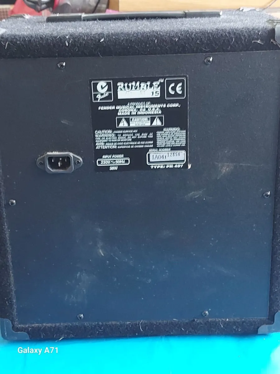 Fender Rumble 15 Bass Amplifier, excellent conditi - Image 4