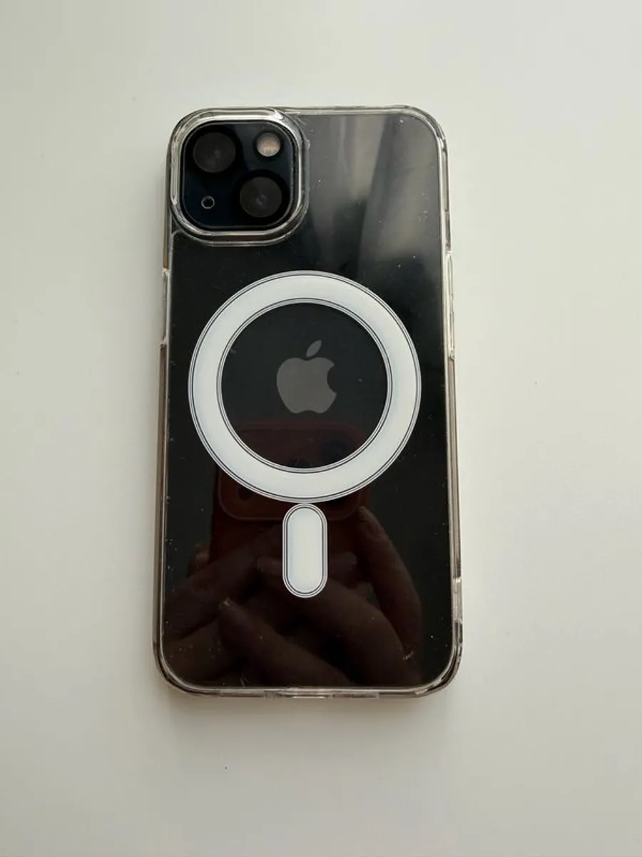 iPhone 13 - Image 3