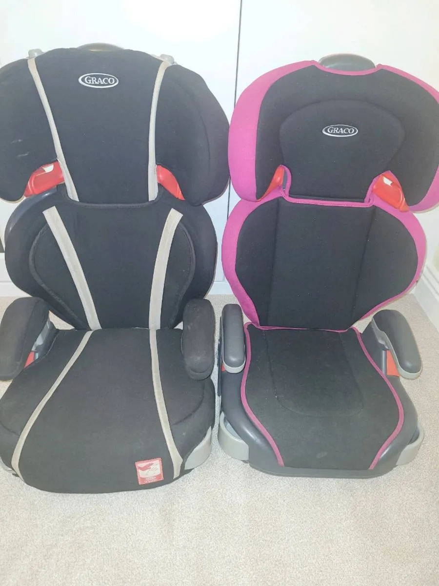 High back booster car seat - Image 1