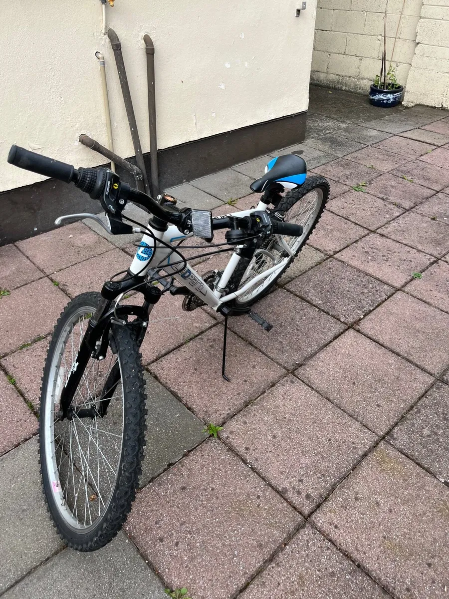 Bicycle Leopard 26inch For Sale - Image 3