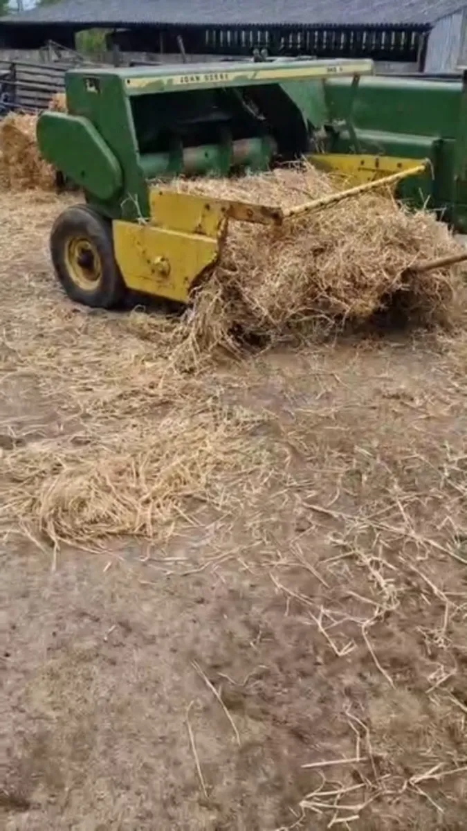 John Deere Square Baler - Image 1