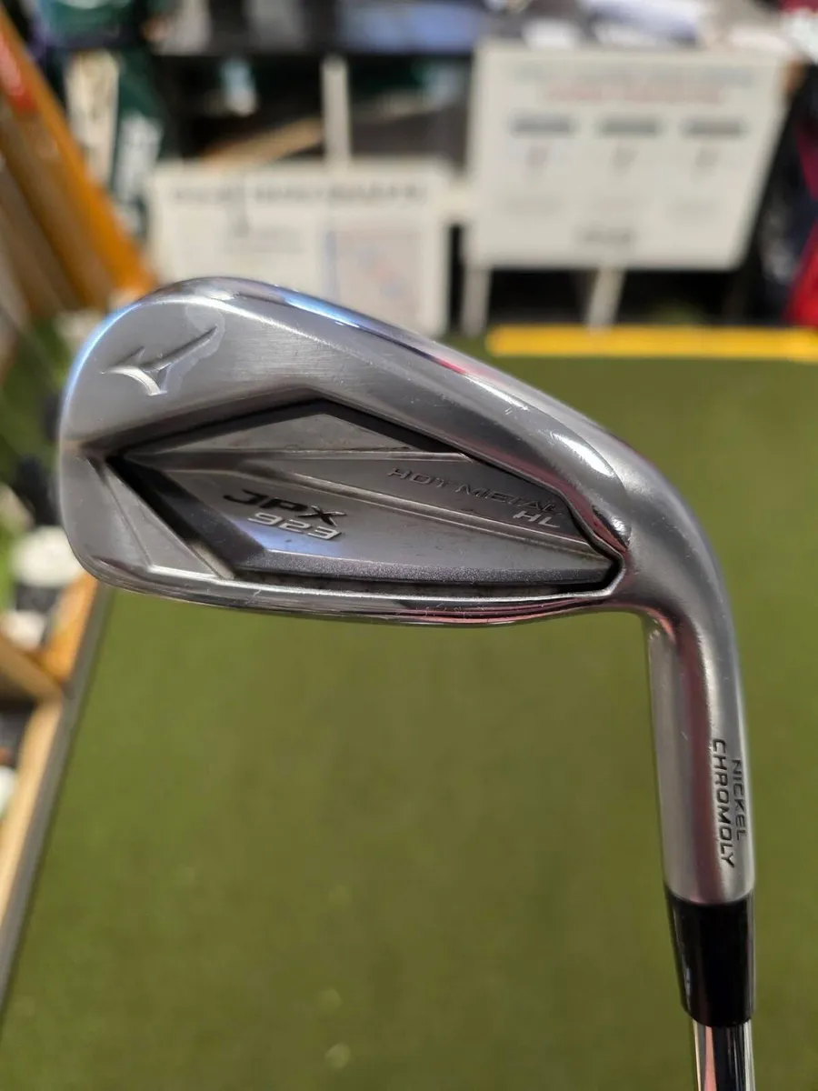 Mizuno Jpx923 Hot Metal HL Irons - Image 2