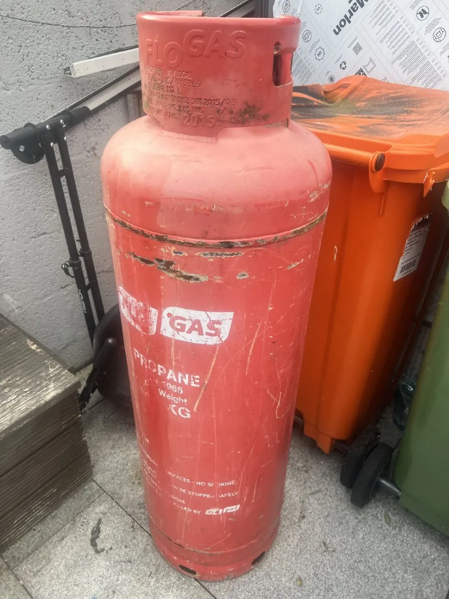 47 KG GAS CYLINDER
