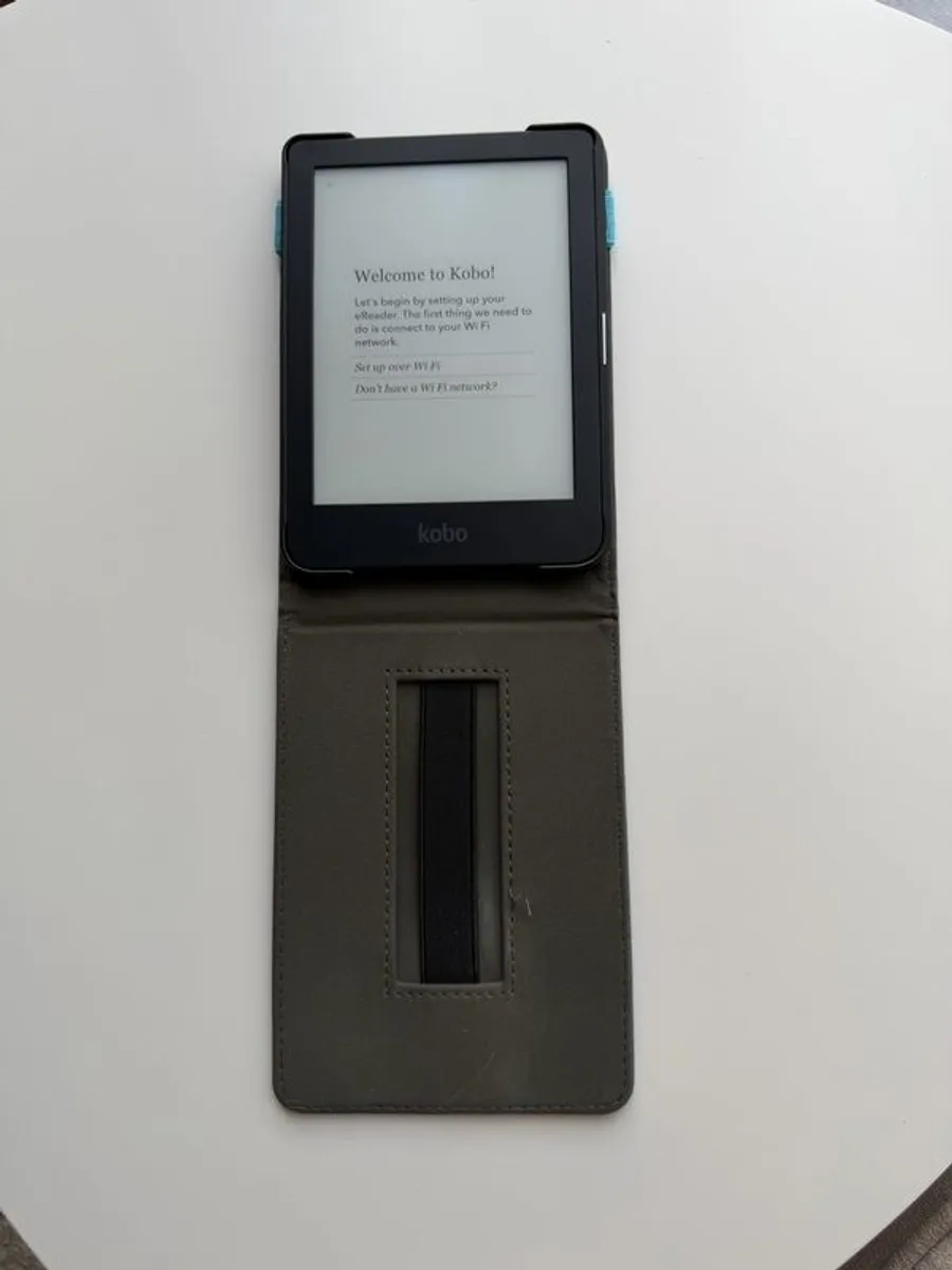 Kobo Clara HD E-Reader - Image 3