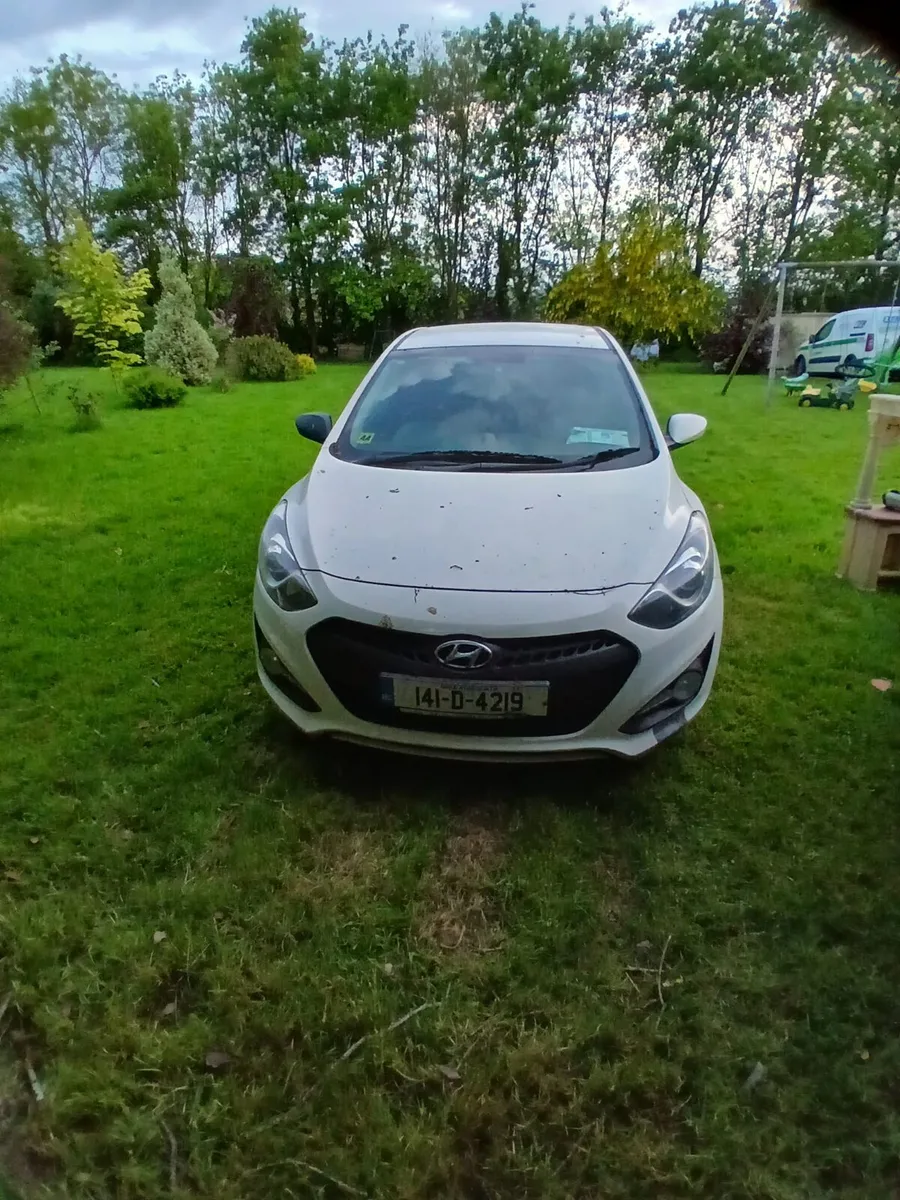 Hyundai i30 van - Image 1