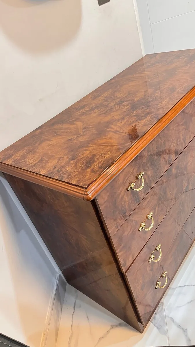 Sideboard - Image 3