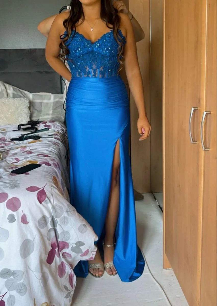 Royal blue debs dress - Image 4