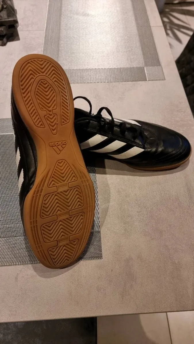 Adidas Indoor Soccer - Black & White - Size 11