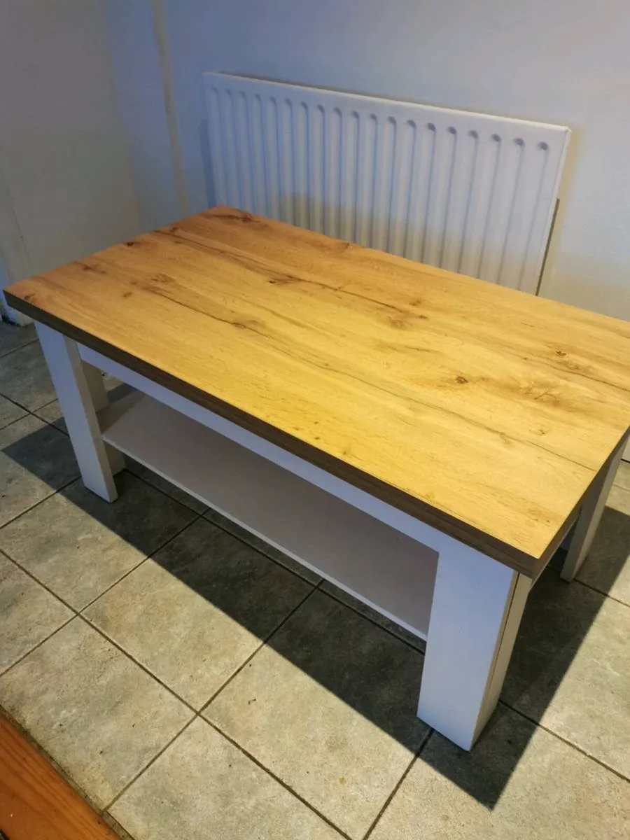 Large Coffee table - Image 2