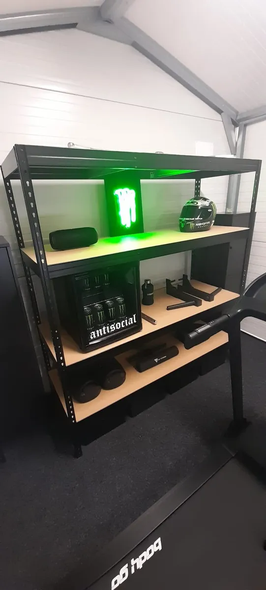 RACKING/SHELVING - Image 1