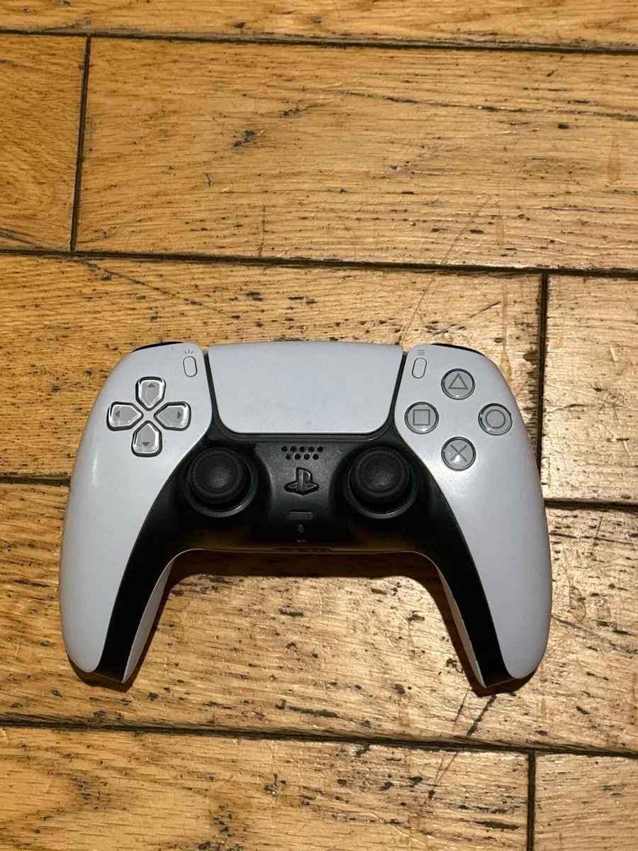PlayStation 5 Digital 825 gb - Image 4