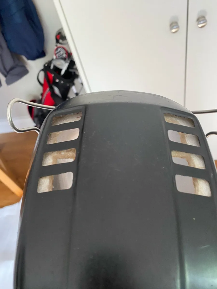 Black sh100 - Image 3