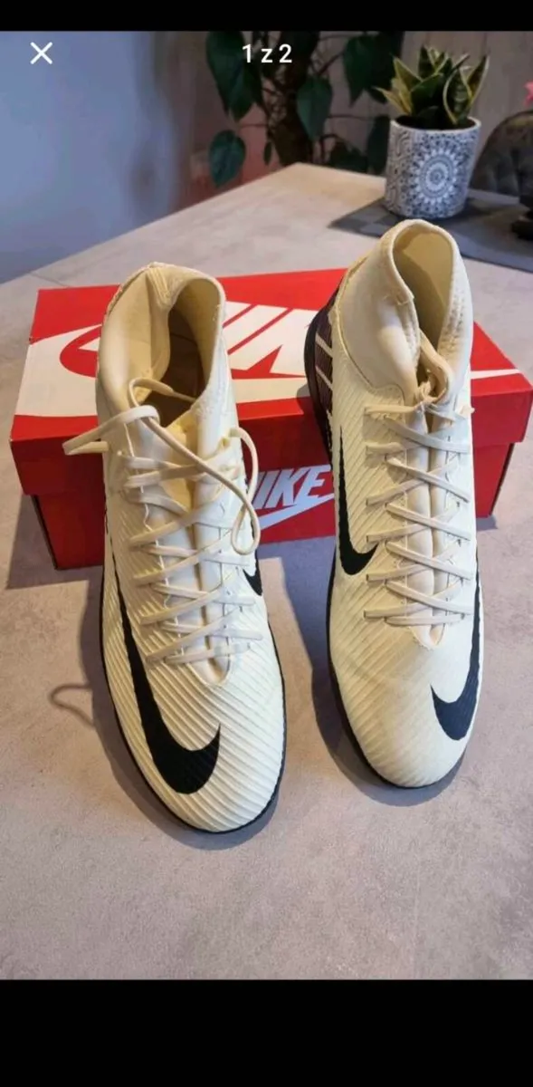 Nike Air Fly Pulse - size 10 - Image 1