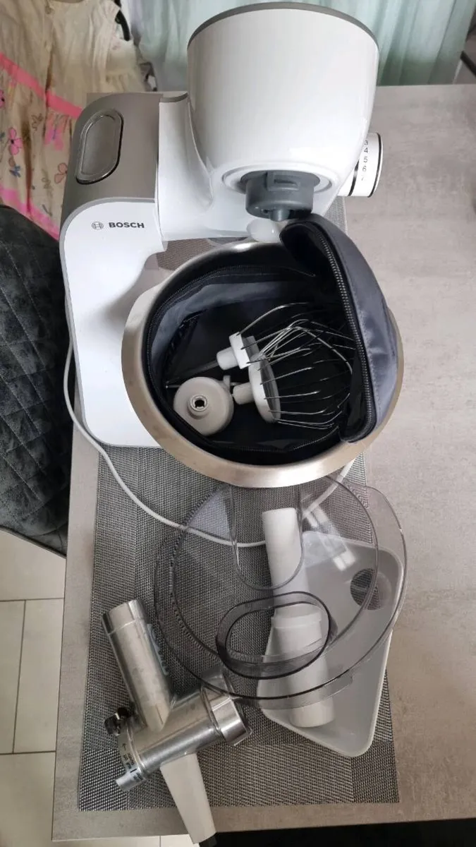 Bosch MUM 5 Serie 4 CreationLine Kitchen Machine - Image 4