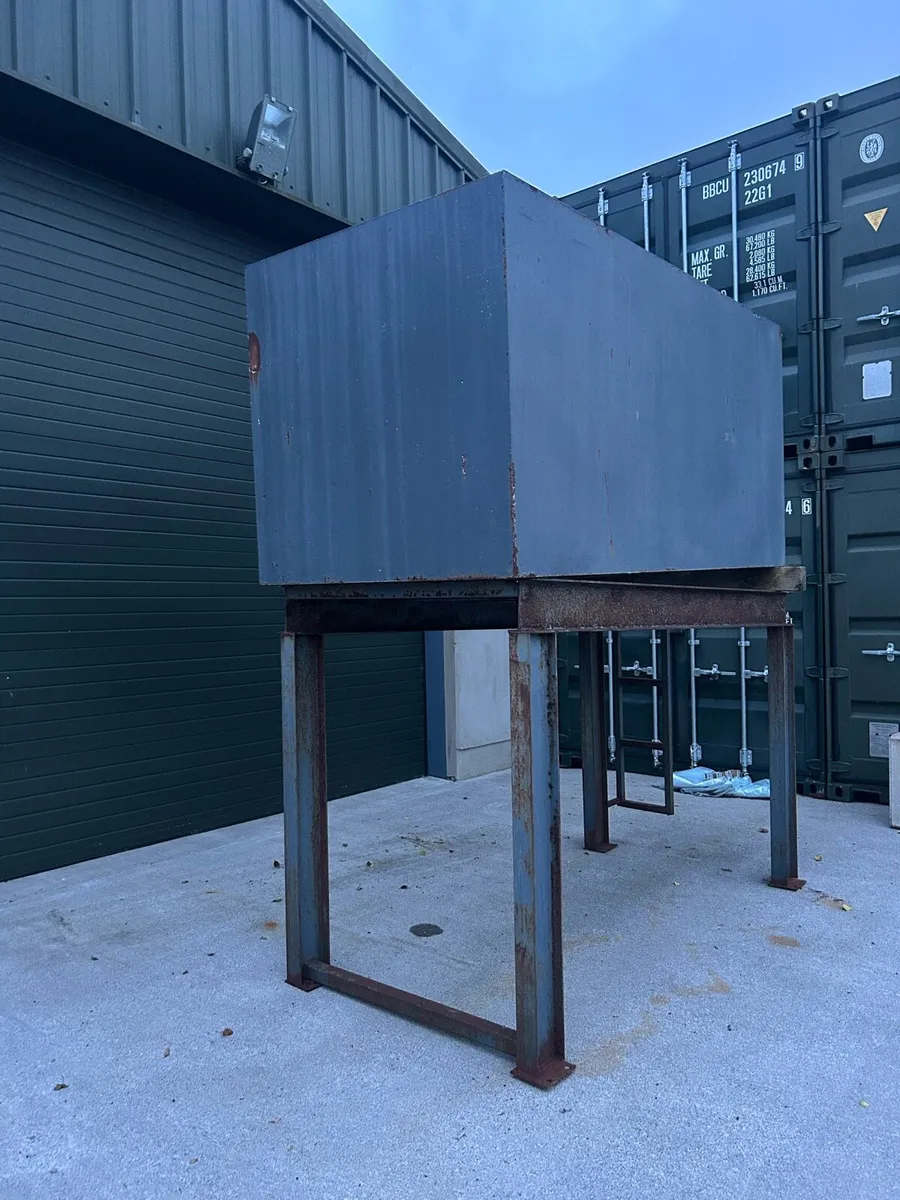 Metal Molasses Storage Tank 4500 LT - Image 1