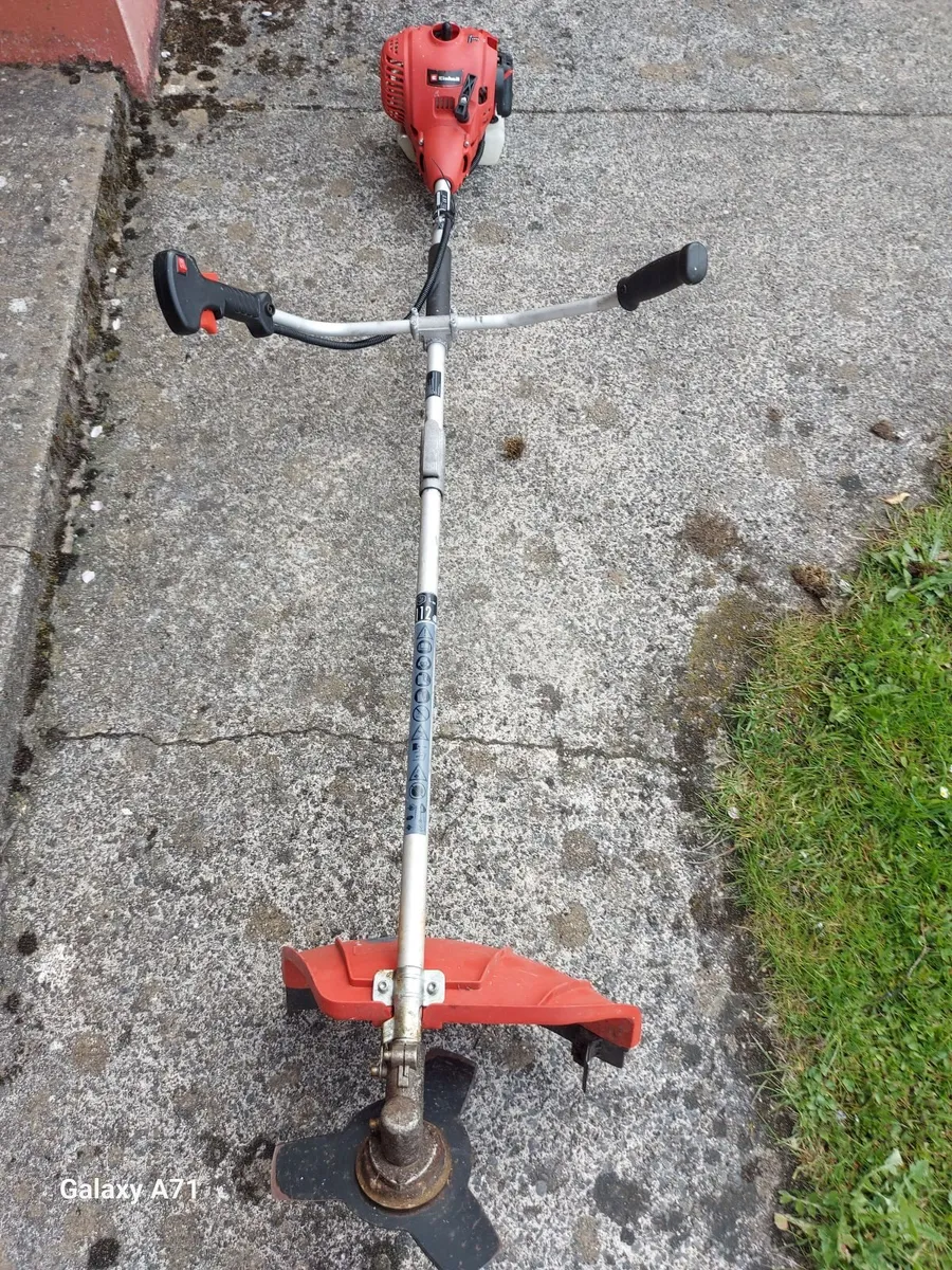 Einhell Petrol Bush Cutter Model WL1E33F, in excel - Image 1