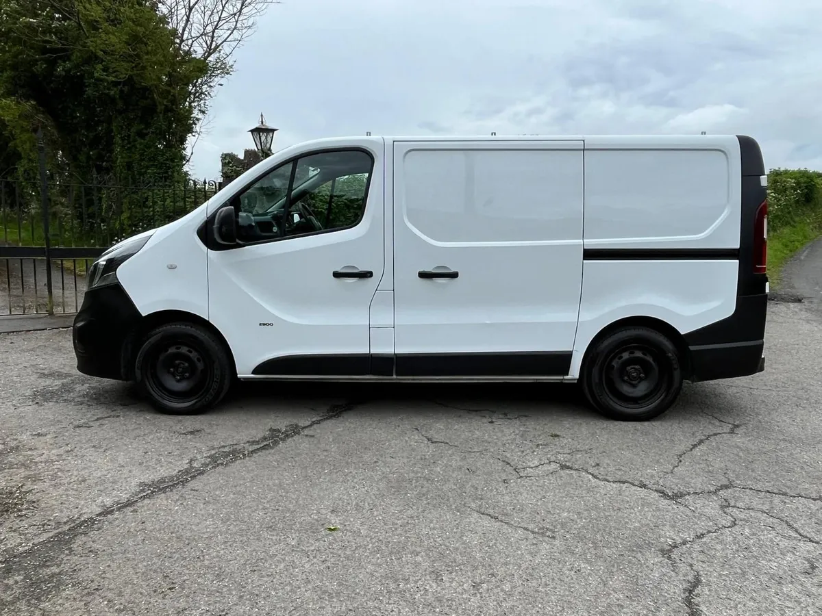 Opel Vivaro - Image 3