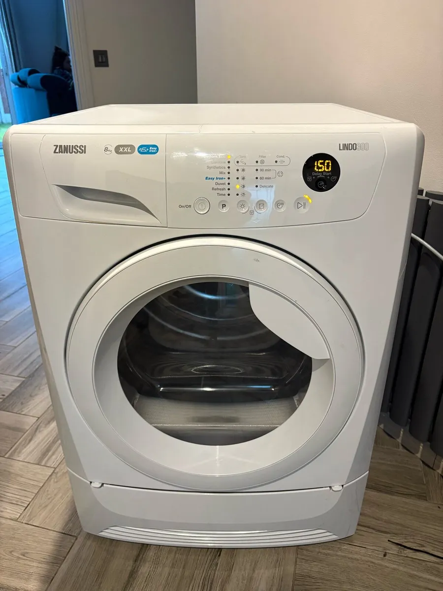 Dryer 8 kg Zanussi condenser - Image 1