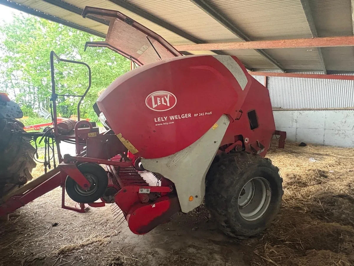 Lely Welger RP 245 Profi Baler - Image 2